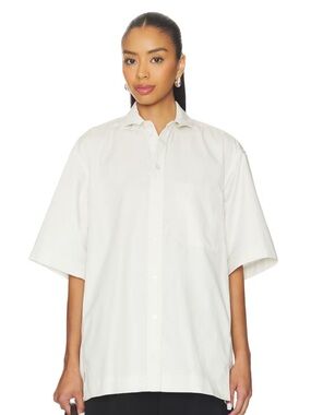 Eaves Oversized White Short-Sleeve Button-Down Shirt (Svann Micro Collar Shirt)